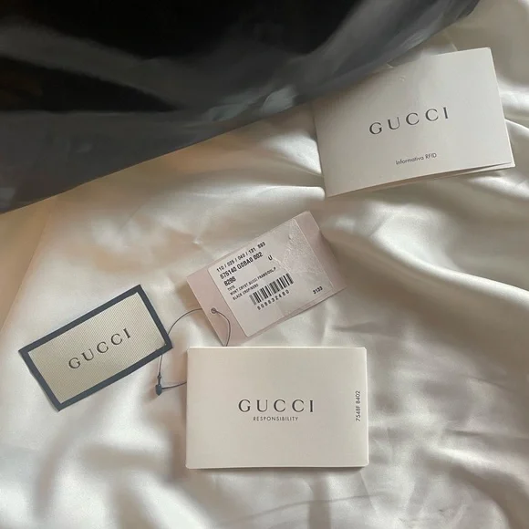 GUCCI MONTECARLO CRYSTAL LOGO PRINT SHOPPING TOTE - Picture 6 of 11